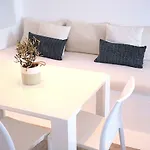 Elia Mykonos Ελιά